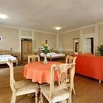 Zámecká - Castle Apartahotel