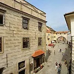 Apartahotel Zámecká - Castle