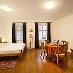 Zamecka Apartma - Castle Cesky Krumlov