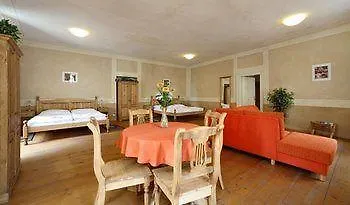 Zámecká - Castle Apartahotel