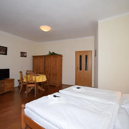 Aparthotel Zamecka Apartma - Castle 3*