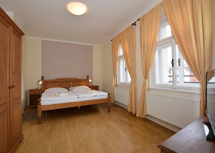 자메카 아파트마 - 캐슬 아파트먼트 3*