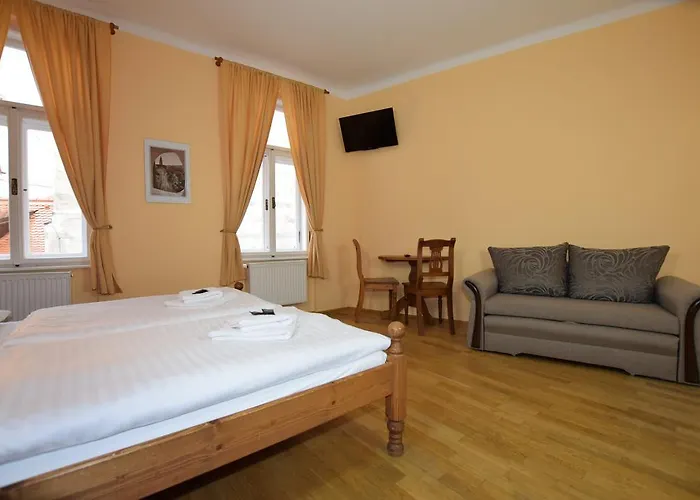 자메카 아파트마 - 캐슬 아파트먼트 3*